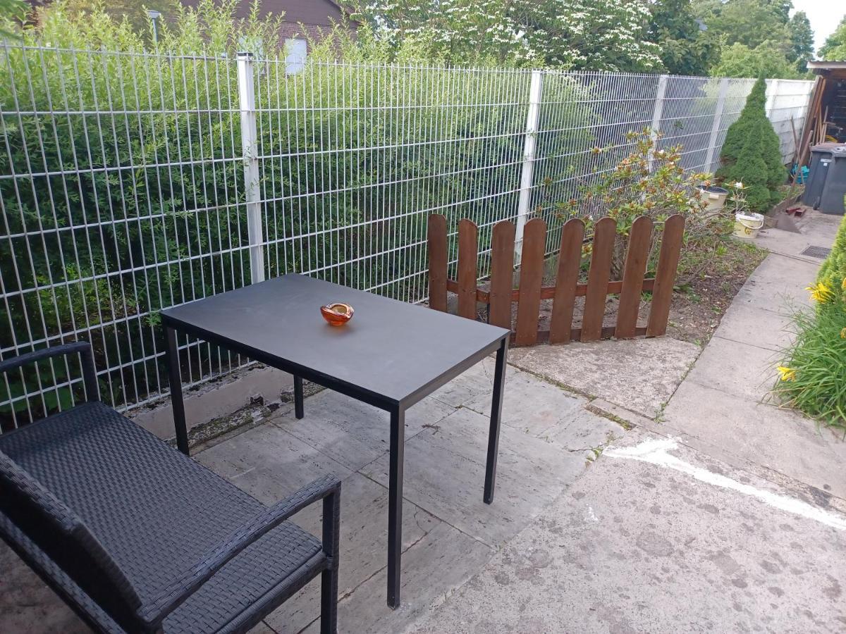 Ruhige Freistehender Bungalow Mit Parkplatz Beckum Exterior foto